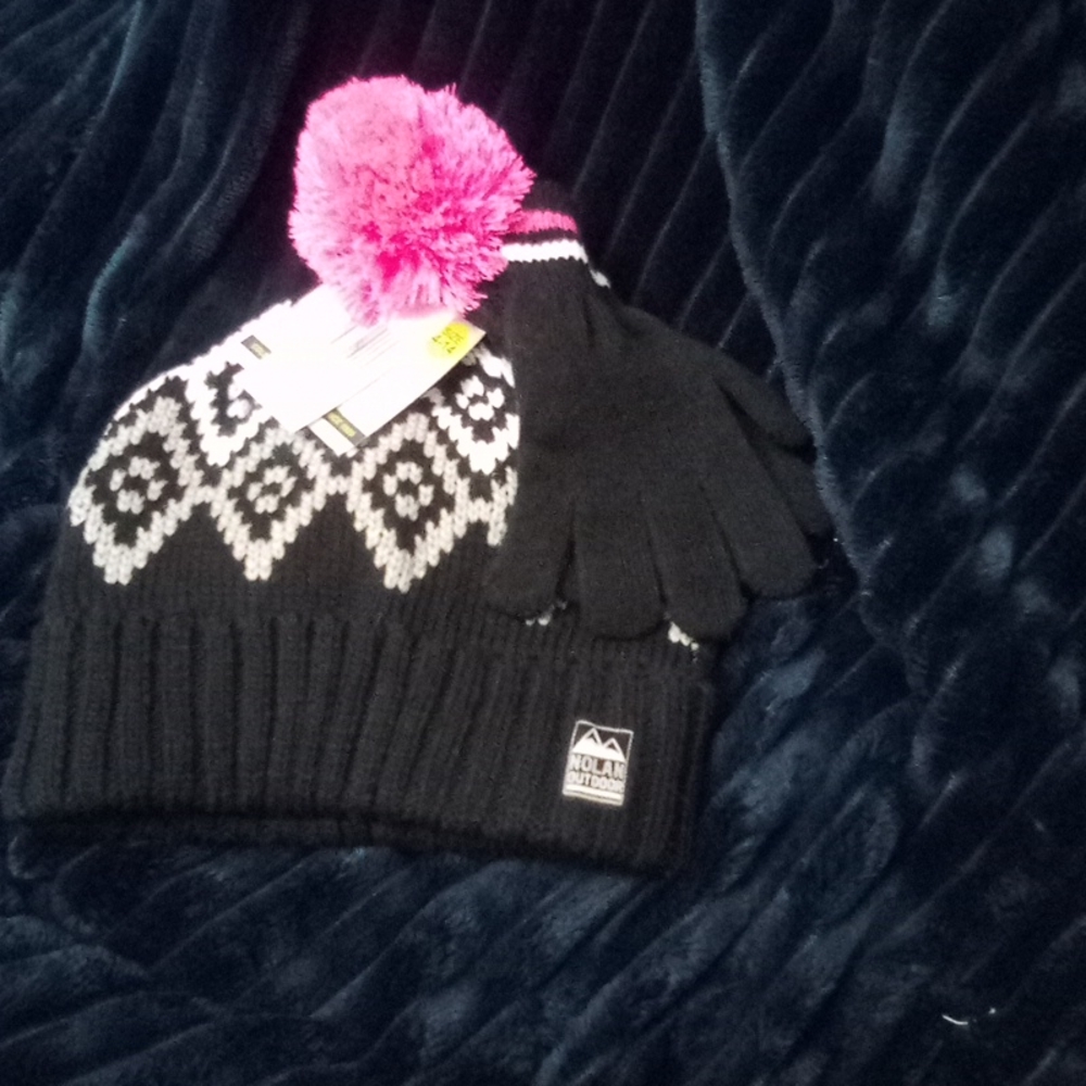 Nolan Outdoor Pink Pom Stocking Hat and Gloves